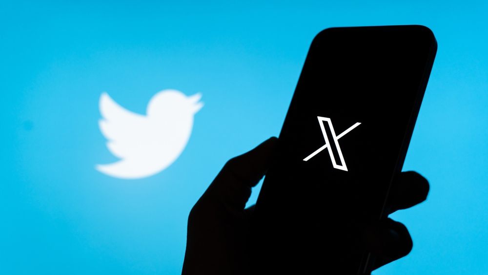 Twitter-like Software