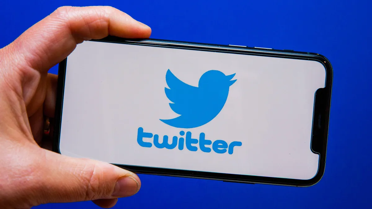 Mastering Twitter: New digital marketing trends and practical guides