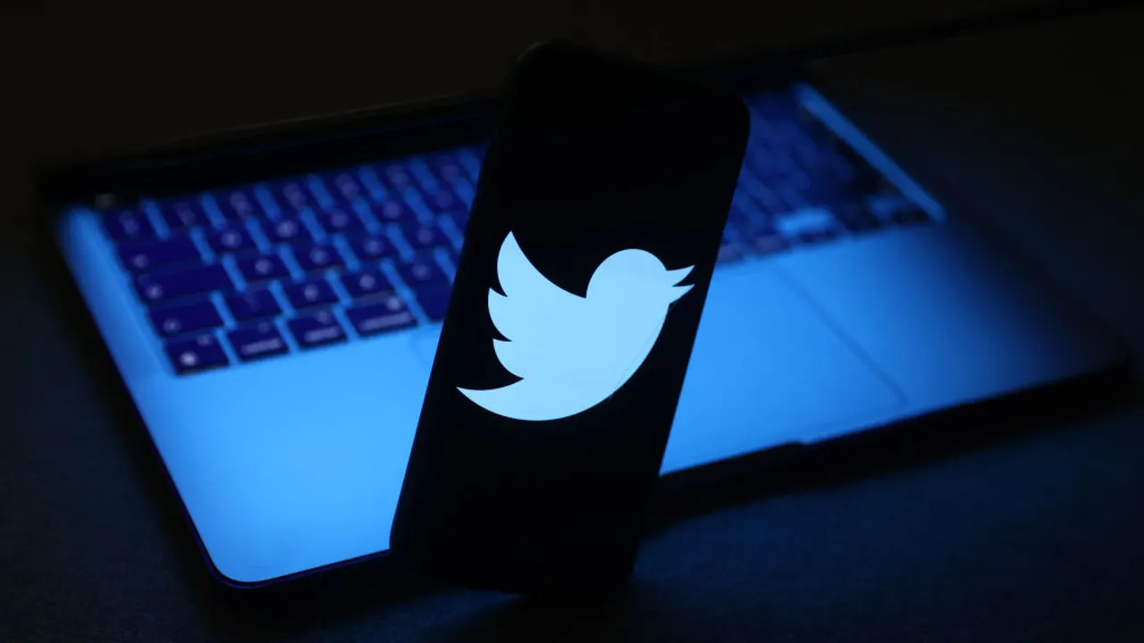 Using Twitter Hotspot Capture to Accurately and Efficiently Screen Twitter Numbers